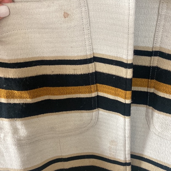 The Odell’s Oversized Coat - Picture 5 of 7